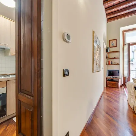 Apartment Easylife - Classic Flat In Corso